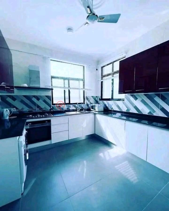 2 bedroom Apartment Short let East Airport Airport Residential Area Accra - 4