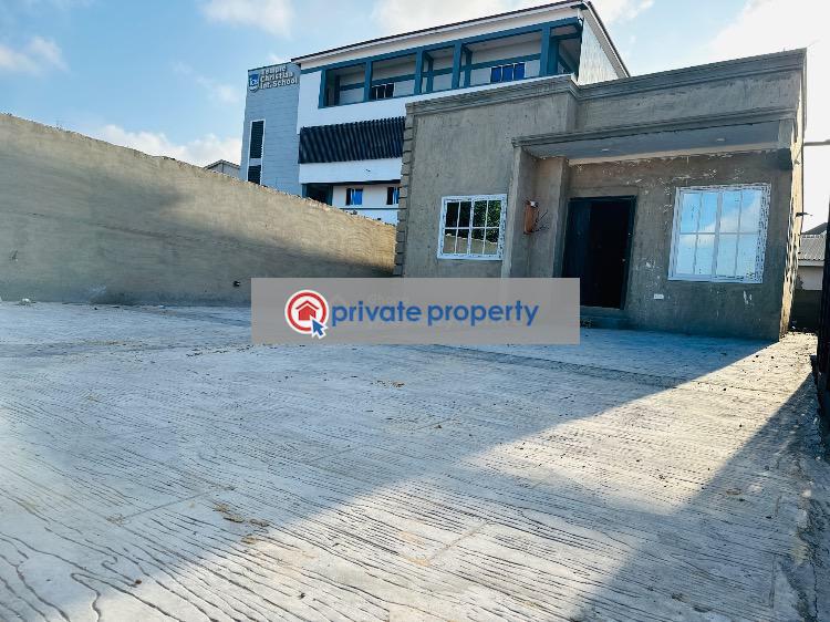 3 bedroom Detached Bungalow For Sale Accra Metropolitan  - 3