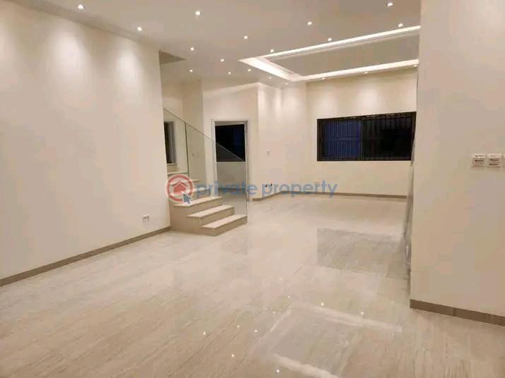 3 bedroom Townhouse For Rent Airport Residential Area Accra - 2