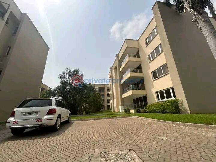3 bedroom Apartment For Rent North Ridge Accra - 8