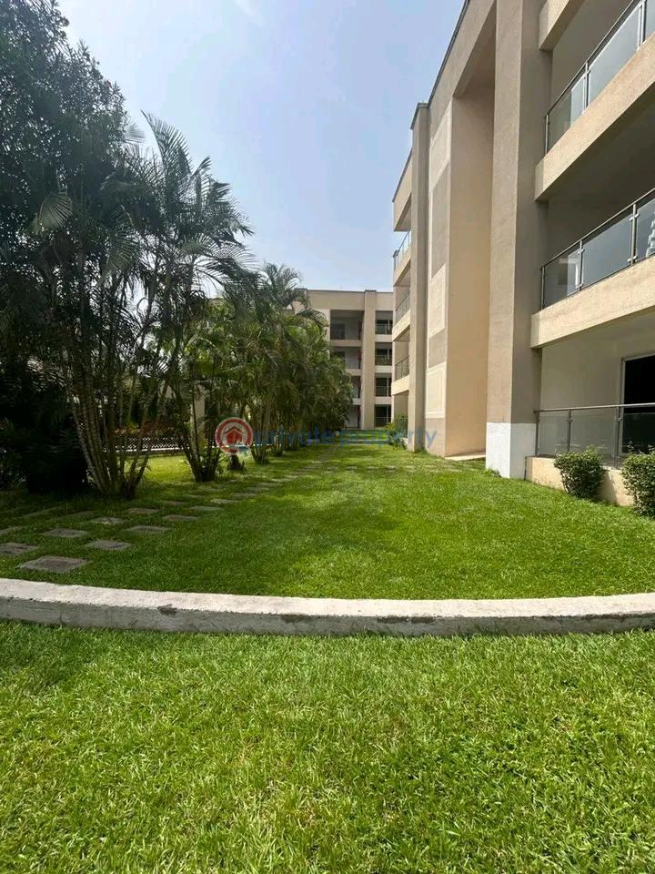 3 bedroom Apartment For Rent North Ridge Accra - 7