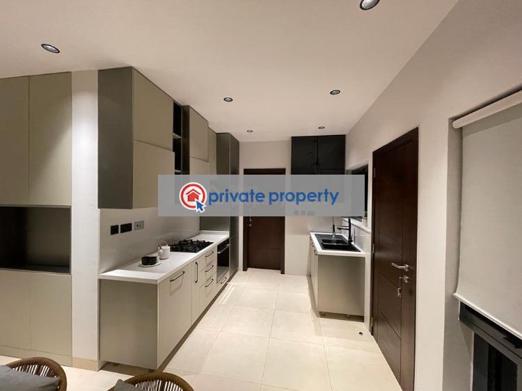 4 bedroom House For Sale &nbsp;near Airport Residential Area Roman Ridge Accra - 3