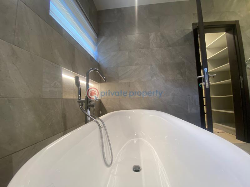 3 bedroom Townhouse Short let Aviation Rd, Accra West Airport Airport Residential Area Accra - 12
