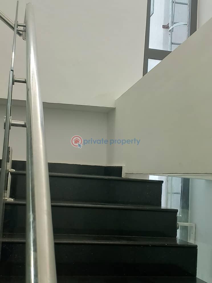 3 bedroom House For Sale East Airport Tse Addo Roundabout Accra - 9