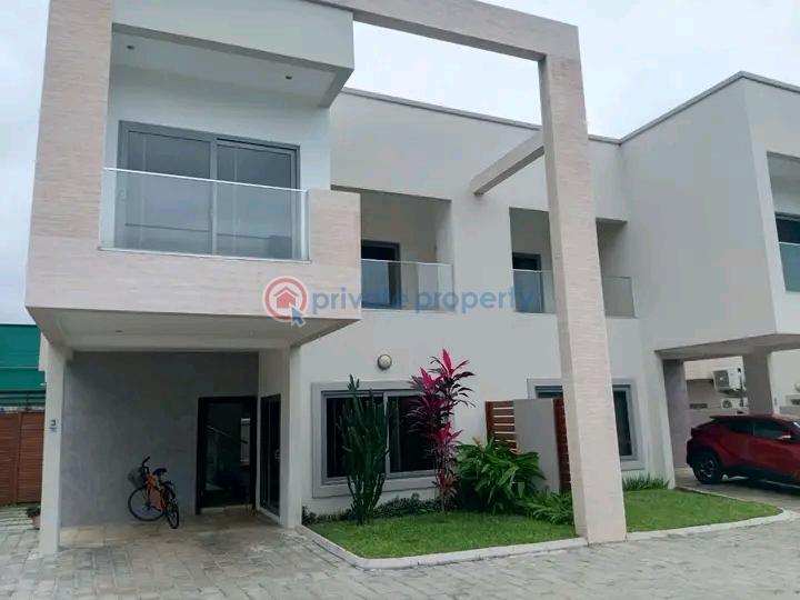 3 bedroom Townhouse For Rent Cantonments Accra - 0