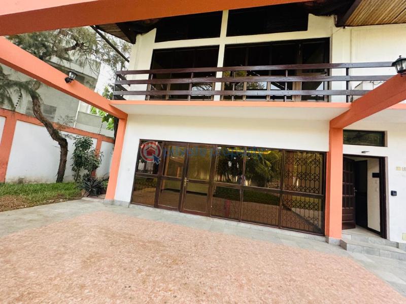 4 bedroom House For Sale 3rd Circular Road Accra Ghana Cantonments  - 2