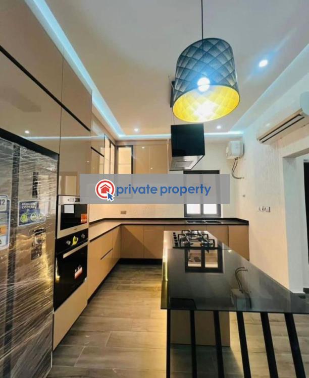 4 bedroom Detached Duplex For Sale &nbsp;school Junction Adjiringanor East Legon Accra - 3