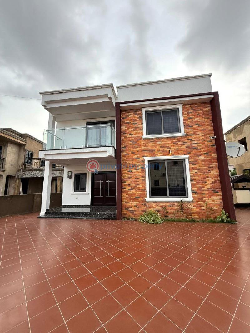 4 bedroom Townhouse For Rent East Legon Accra - 0