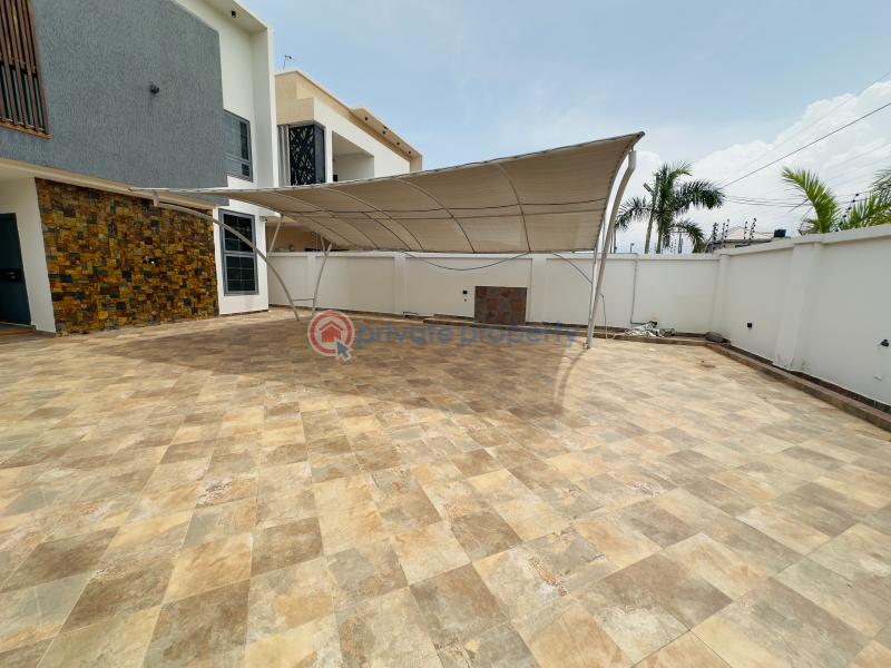 4 bedroom House For Sale Community 18 Estate Comm 18 Spintex Accra - 2