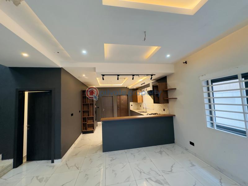 4 bedroom House For Sale Community 18 Estate Comm 18 Spintex Accra - 9