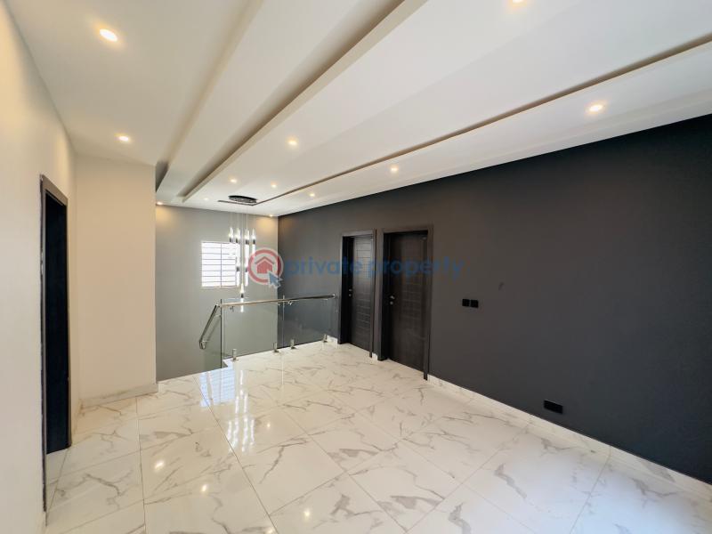 4 bedroom House For Sale Community 18 Estate Comm 18 Spintex Accra - 24