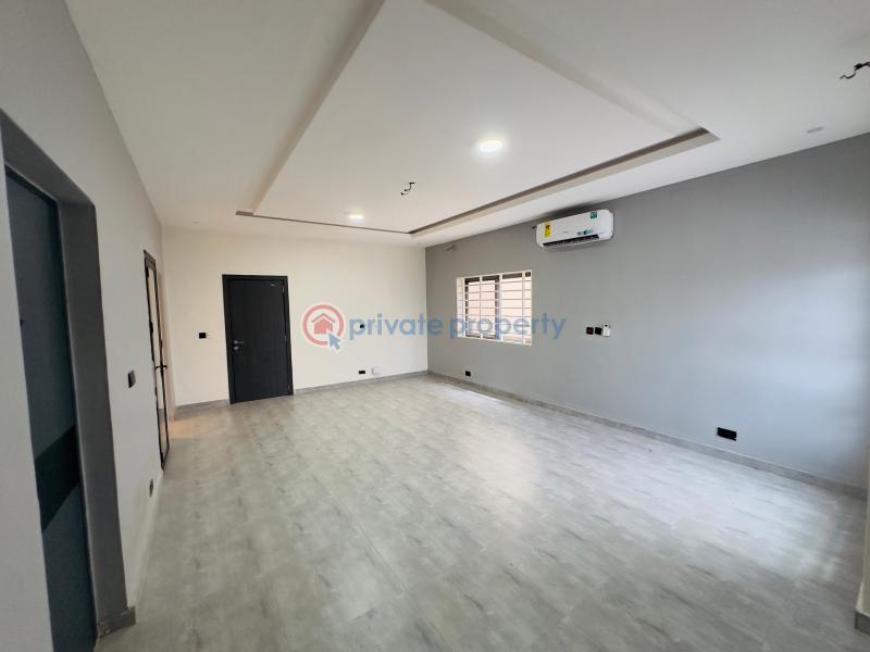 4 bedroom House For Sale Community 18 Estate Comm 18 Spintex Accra - 28
