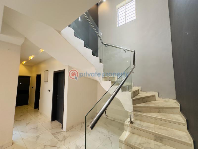 4 bedroom House For Sale Community 18 Estate Comm 18 Spintex Accra - 16