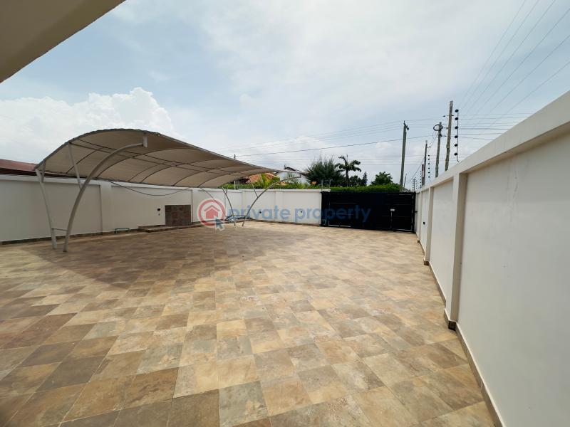4 bedroom House For Sale Community 18 Estate Comm 18 Spintex Accra - 4