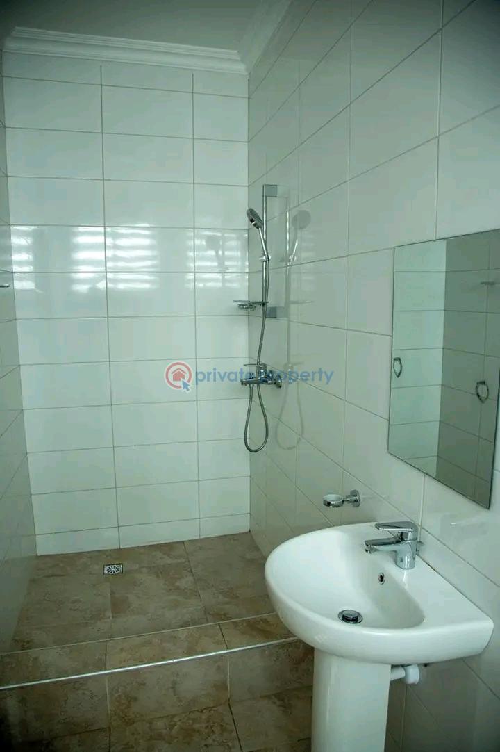 4 bedroom House Short let East Legon Accra - 2