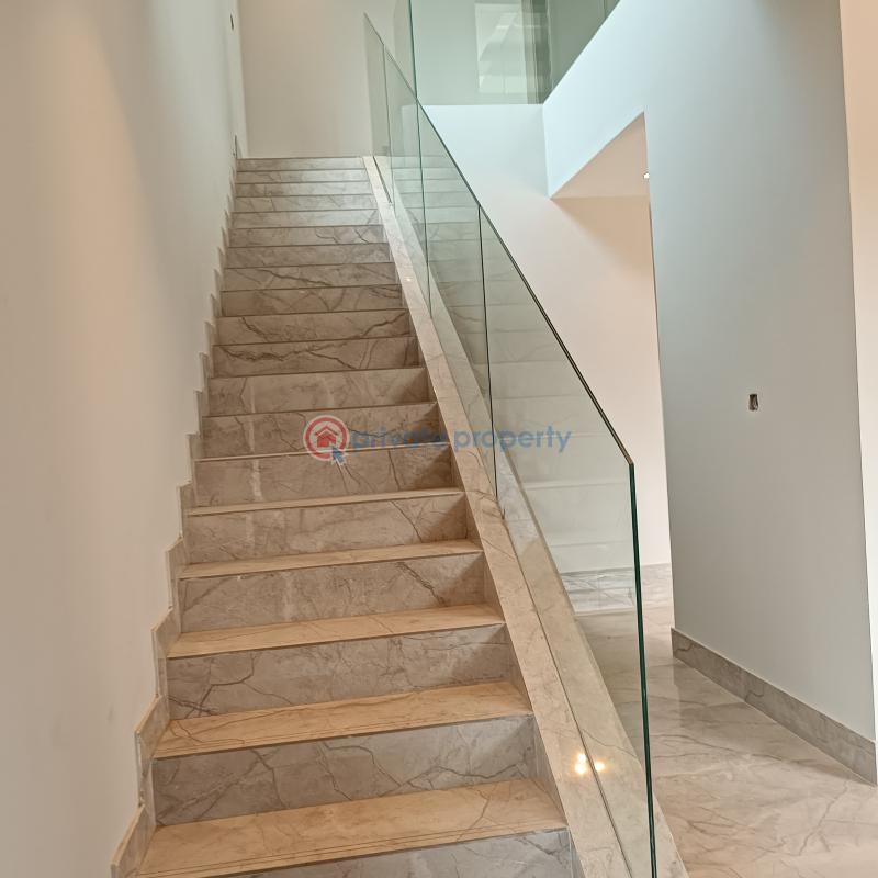 4 bedroom Detached Duplex For Sale East Legon Accra - 19