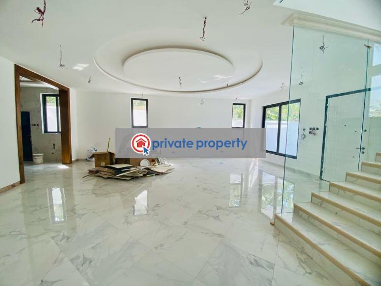 4 bedroom Detached Duplex For Sale &nbsp;boundary Road East Legon Accra - 1