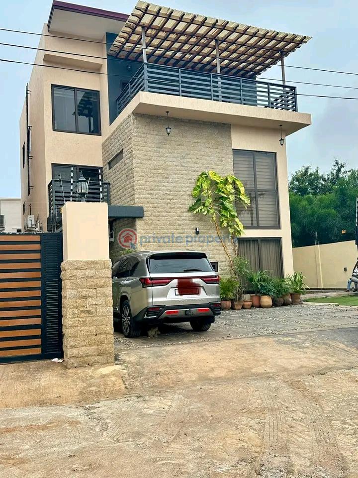 4 bedroom Townhouse For Rent Cantonments Accra - 3