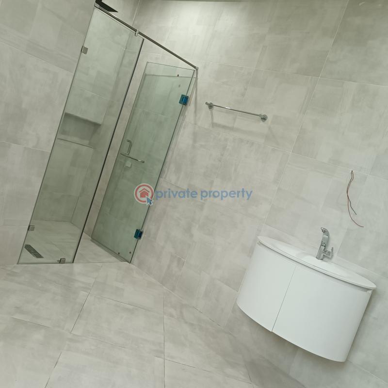 4 bedroom Detached Duplex For Sale Adjiringanor East Legon Accra - 3