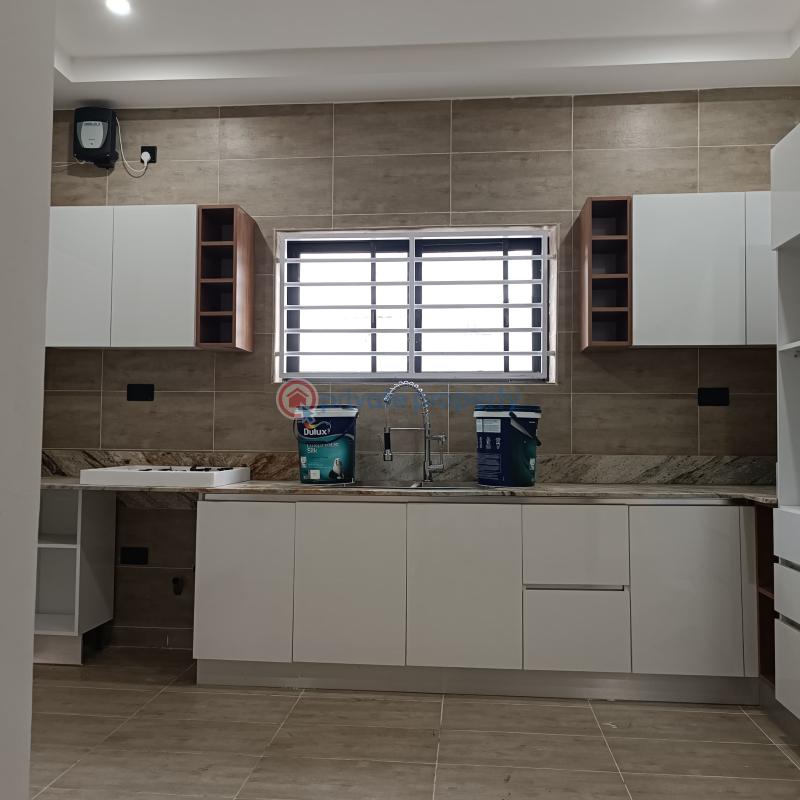 4 bedroom Detached Duplex For Sale Adjiringanor East Legon Accra - 18