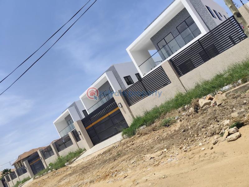 4 bedroom Townhouse For Sale Adjiringanor East Legon Accra - 5