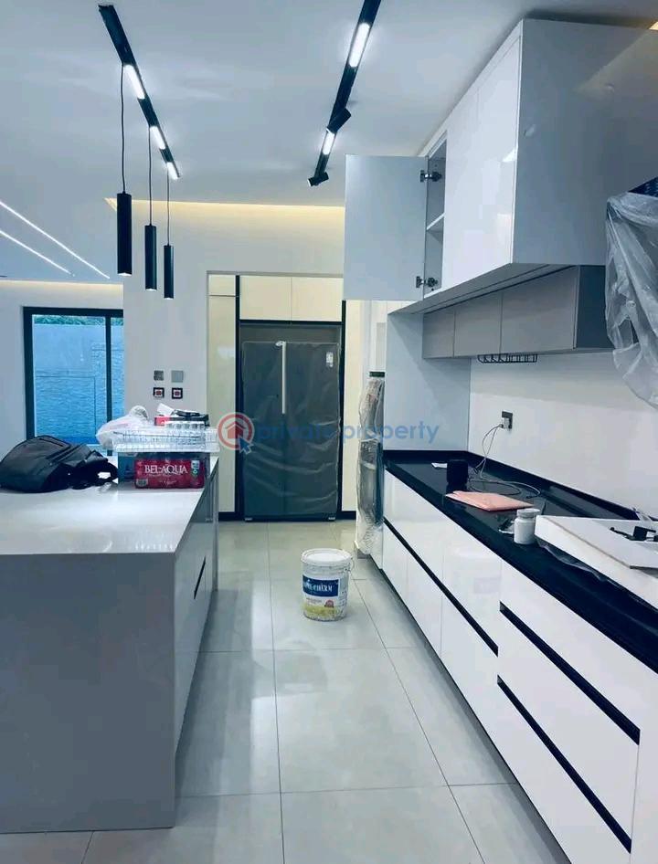 4 bedroom House For Sale Adjiriganor East Legon Accra - 5