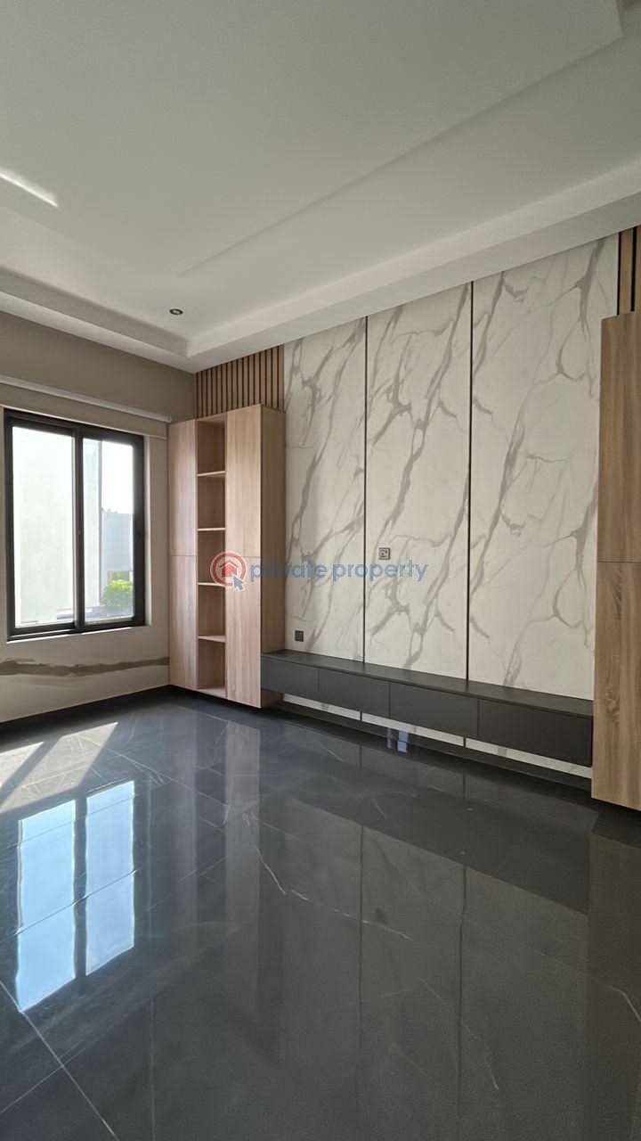 4 bedroom Townhouse For Rent Airport Residential Area Accra - 5