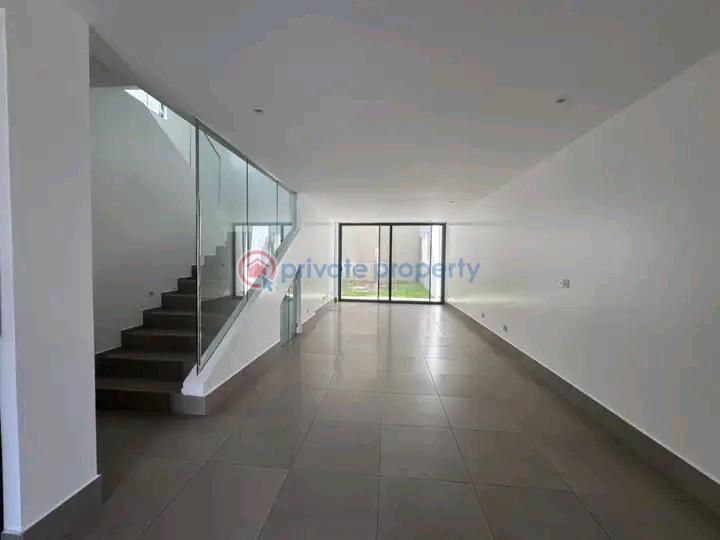 4 bedroom Townhouse For Rent Cantonments Accra - 4