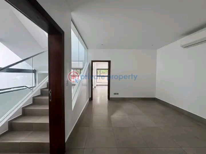 4 bedroom Townhouse For Rent Cantonments Accra - 6
