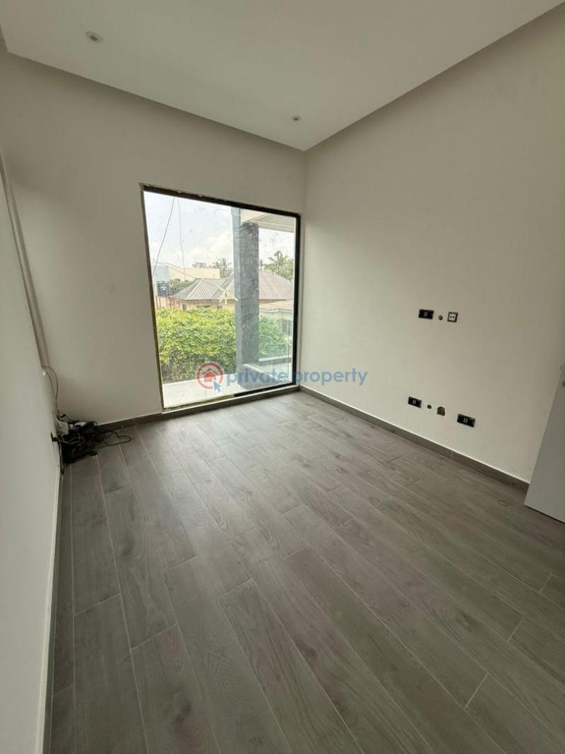 4 bedroom Townhouse For Sale Dzorwulu Accra - 2