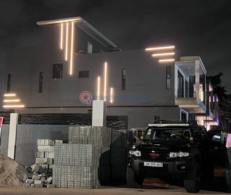 4 bedroom Townhouse For Sale Dzorwulu Accra - 9