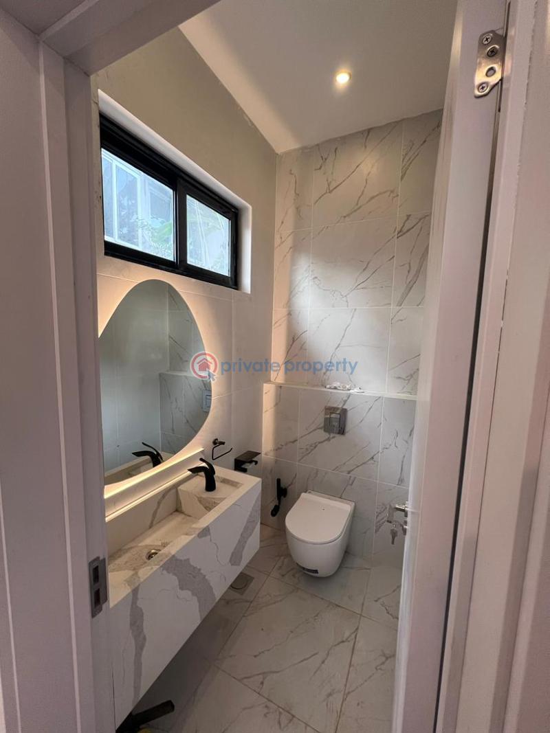 4 bedroom Townhouse For Sale Dzorwulu Accra - 7