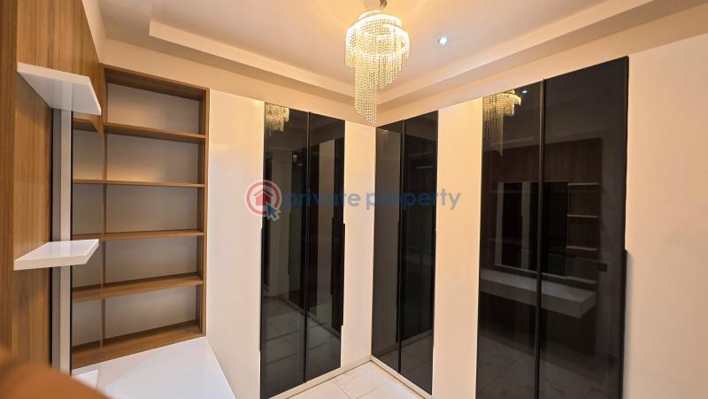 4 bedroom Townhouse For Sale Spintex Accra - 7