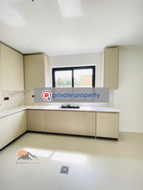5 bedroom House For Sale Dzorwulu Accra - 4