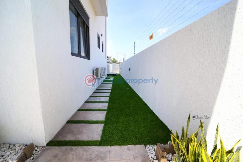 5 bedroom House For Sale Accra East Legon  - 11