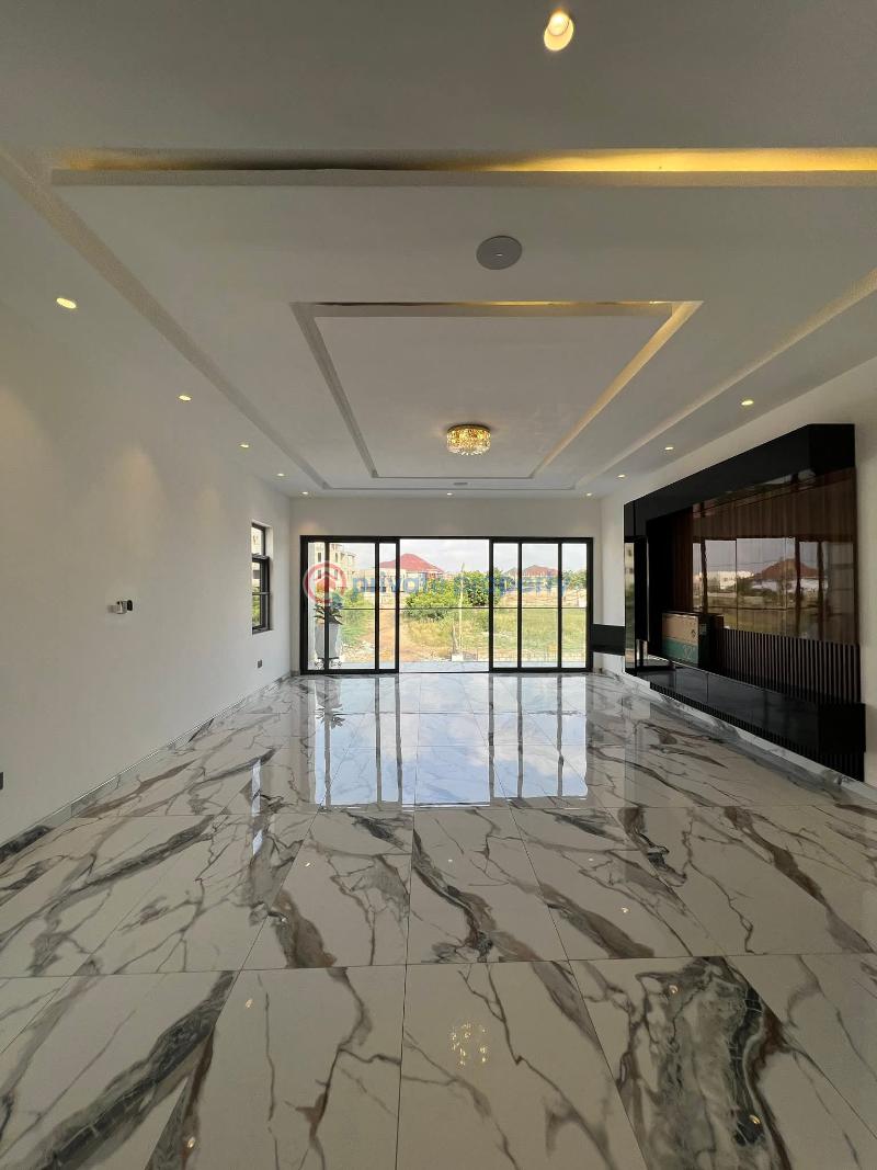 5 bedroom House For Sale British Int. School East Legon Hills Accra - 12