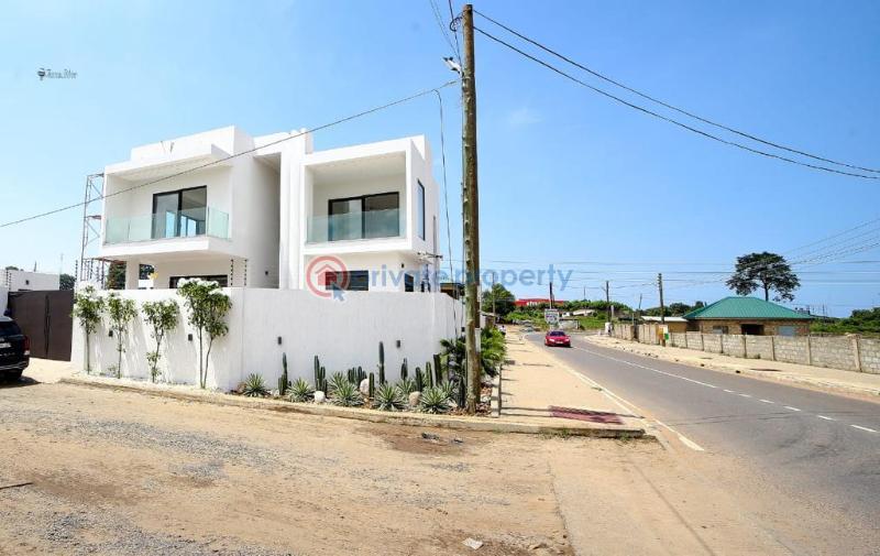 5 bedroom House For Sale Accra East Legon  - 3
