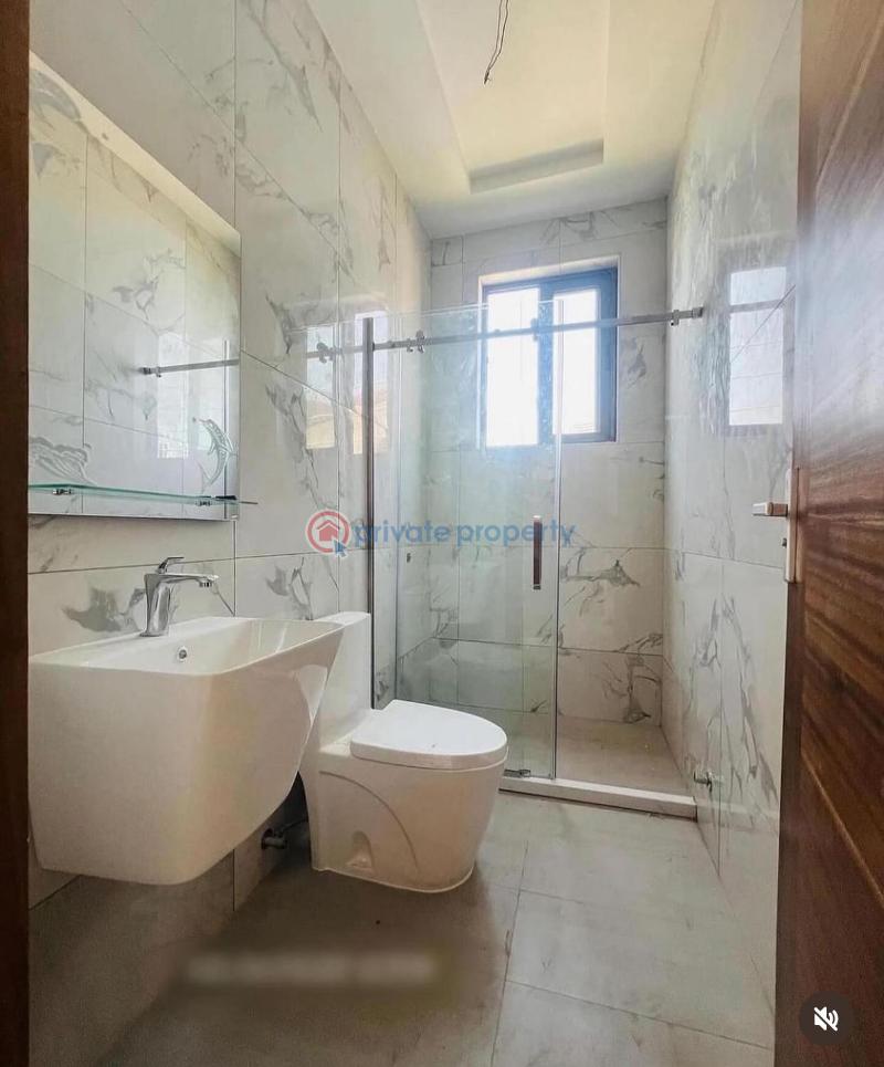 5 bedroom House For Sale Near American House Accra East Legon  - 6