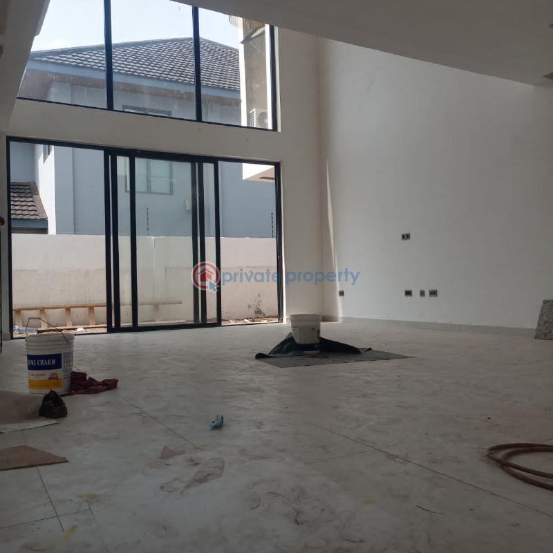 6 bedroom House For Sale Tse Addo Accra - 9
