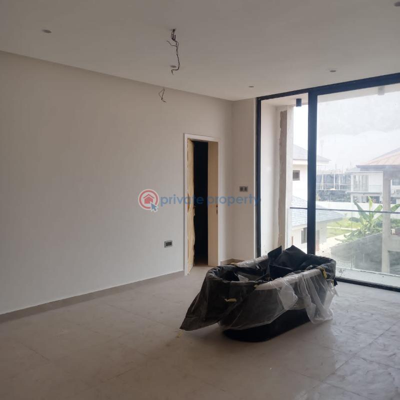 6 bedroom House For Sale Tse Addo Accra - 22