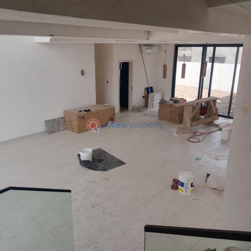 6 bedroom House For Sale Tse Addo Accra - 17