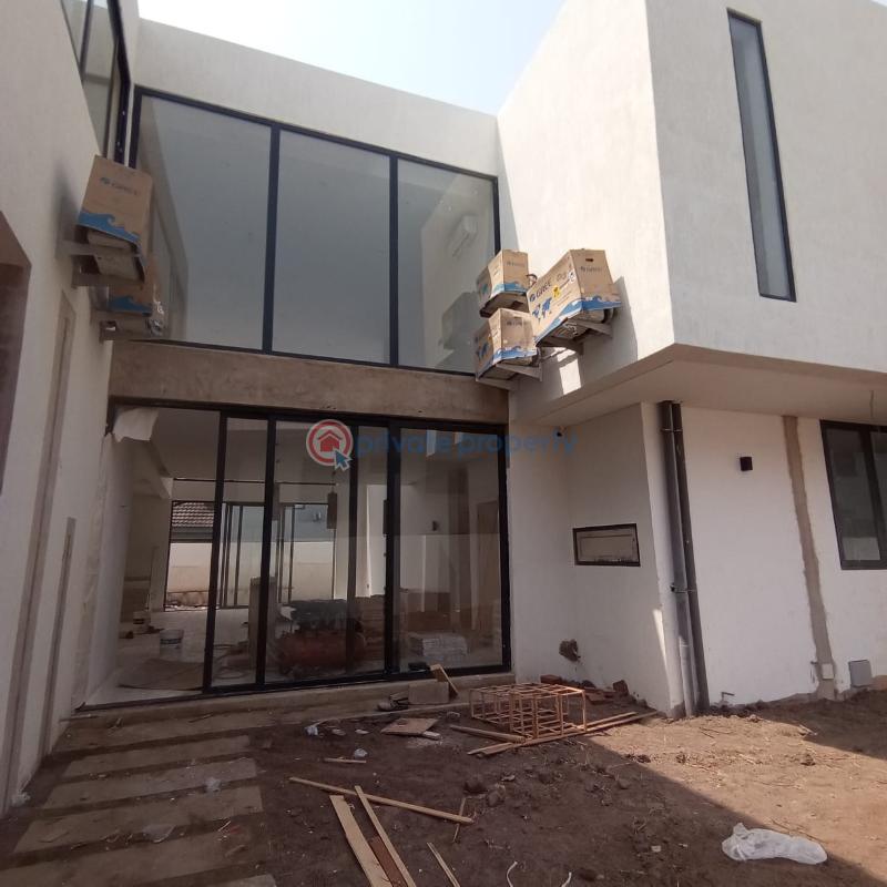 6 bedroom House For Sale Tse Addo Accra - 6