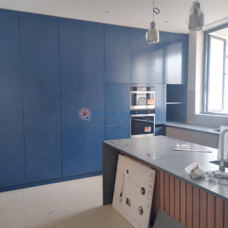 6 bedroom House For Sale Tse Addo Accra - 11