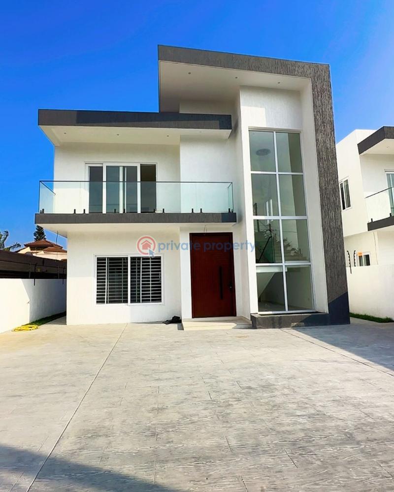 4 bedroom House For Sale Sakumono Spintex Accra - 0