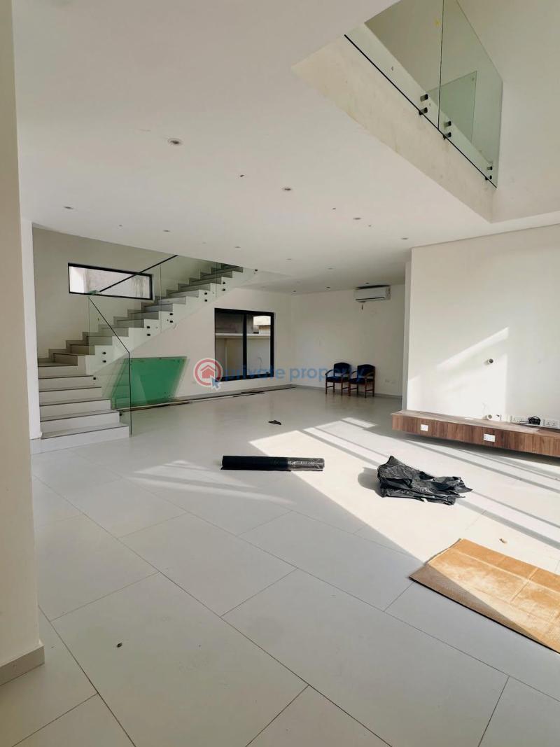 5 bedroom House For Sale Adjiriganor East Legon Accra - 3