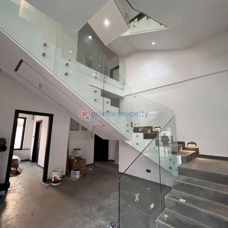 5 bedroom House For Sale Adjiriganor East Legon Accra - 4