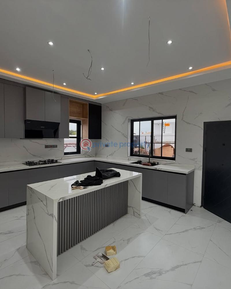 4 bedroom House For Sale Botwe School Junction School Junction East Legon Accra - 8