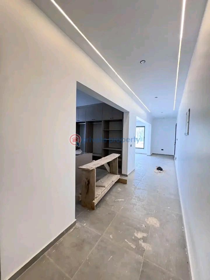 4 bedroom Townhouse For Rent Cantonments Accra - 5