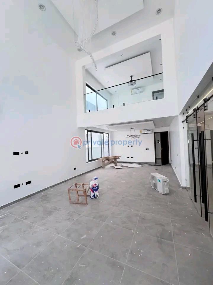 4 bedroom Townhouse For Rent Cantonments Accra - 2