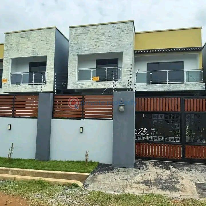 4 bedroom House For Sale Ghana Flag Oyarifa La Nkwantanang Madina Municipal Accra - 1